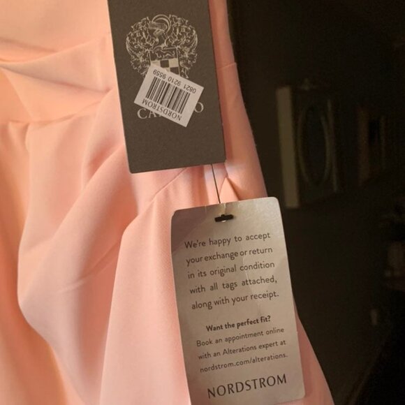 VINCE CAMUTO Ruffle Slit Trumpet Gown Blush Size 6 - Picture 6 of 7